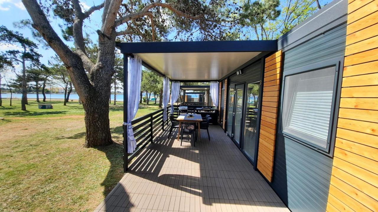 Sand & Relax Privlaka - Mobile Home Gloria Exterior photo